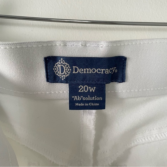 NWT New Democracy Optic White Absolution Straight Leg Core Essential Jeans 20 - Picture 3 of 5
